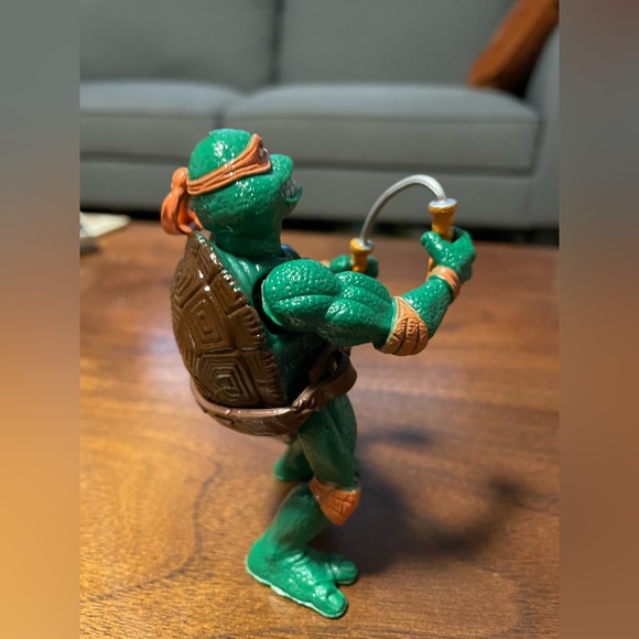 🔥 Michelangelo Teenage Mutant Ninja Turtles TMNT Action Figure Cowabunga!! 🔥 - Picture 4 of 6
